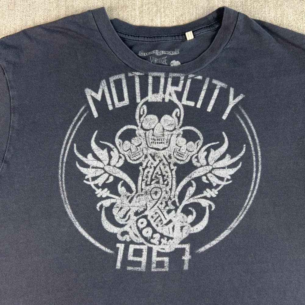 Guess Jeans Vintage T-Shirt Mens Medium Black Motorcity Skull Grunge Muscle Punk - Picture 2 of 8